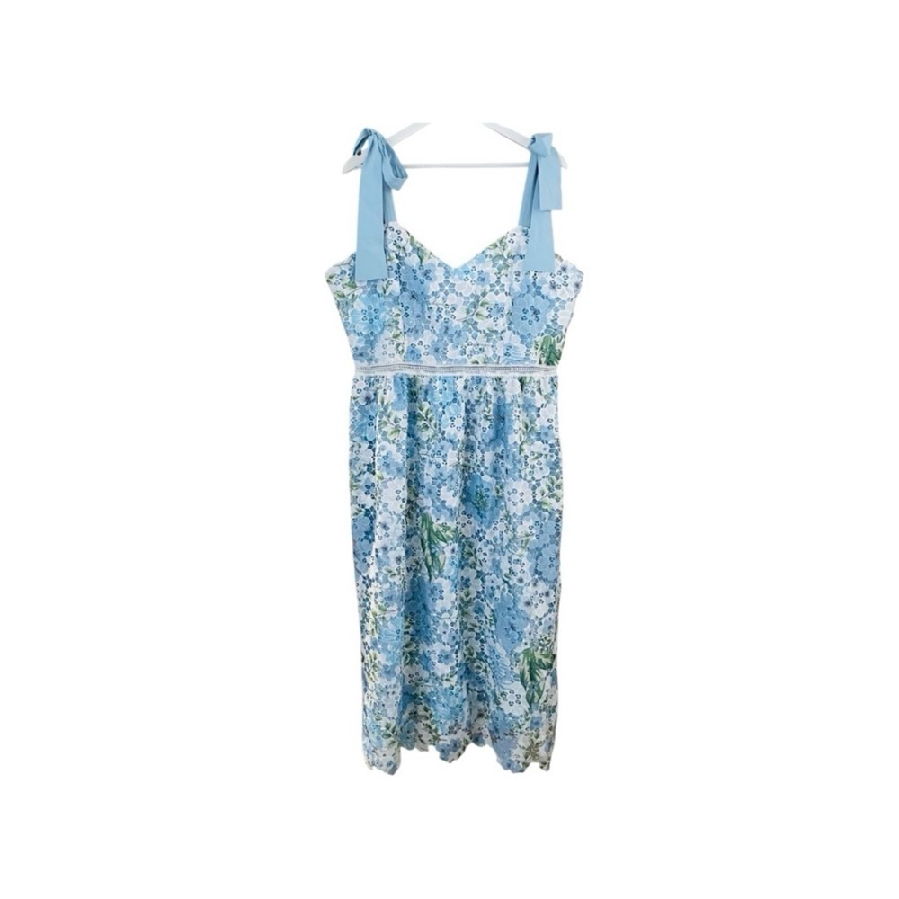 ARULA Floral Lace Midi Dress - Picture 3 of 6